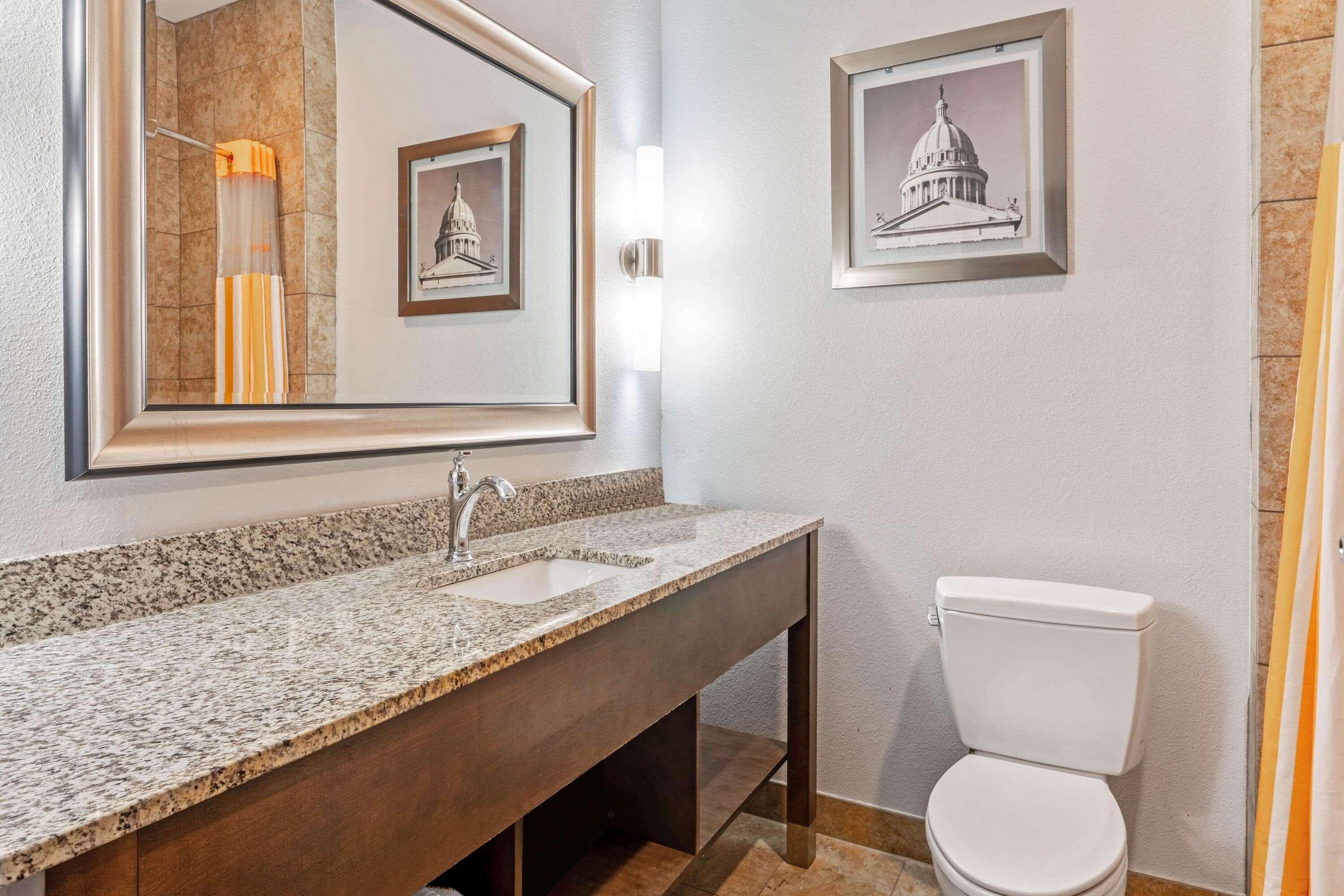 La Quinta By Wyndham Guthrie Otel Dış mekan fotoğraf